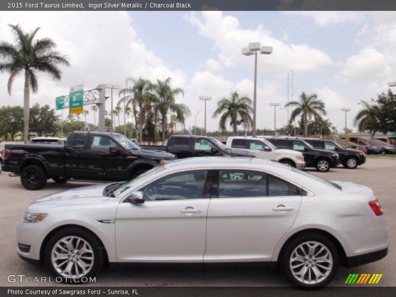 Ingot Silver Metallic / Charcoal Black 2015 Ford Taurus Limited