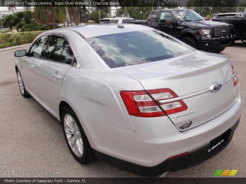 Ingot Silver Metallic / Charcoal Black 2015 Ford Taurus Limited