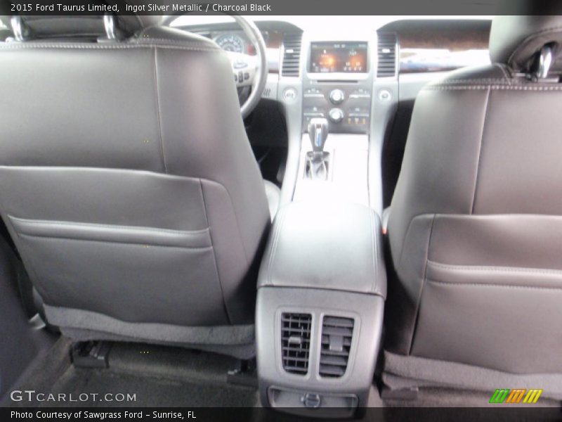 Ingot Silver Metallic / Charcoal Black 2015 Ford Taurus Limited