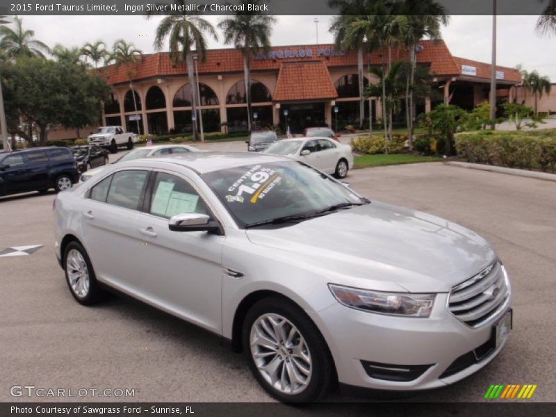 Ingot Silver Metallic / Charcoal Black 2015 Ford Taurus Limited