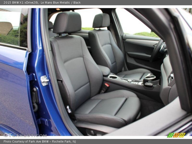 Le Mans Blue Metallic / Black 2015 BMW X1 xDrive28i