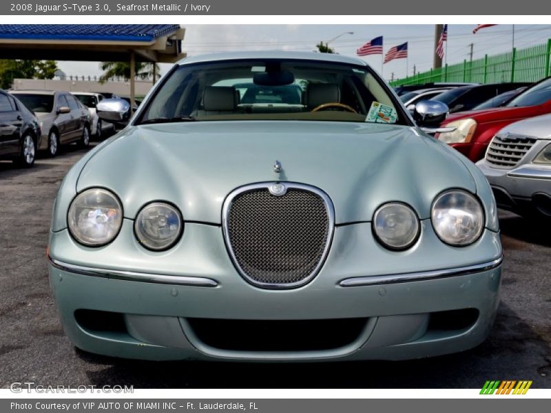 Seafrost Metallic / Ivory 2008 Jaguar S-Type 3.0