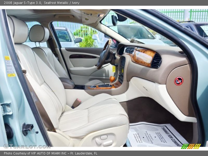Seafrost Metallic / Ivory 2008 Jaguar S-Type 3.0