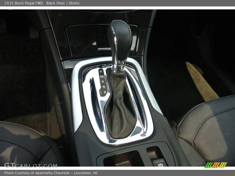 Black Onyx / Ebony 2015 Buick Regal FWD