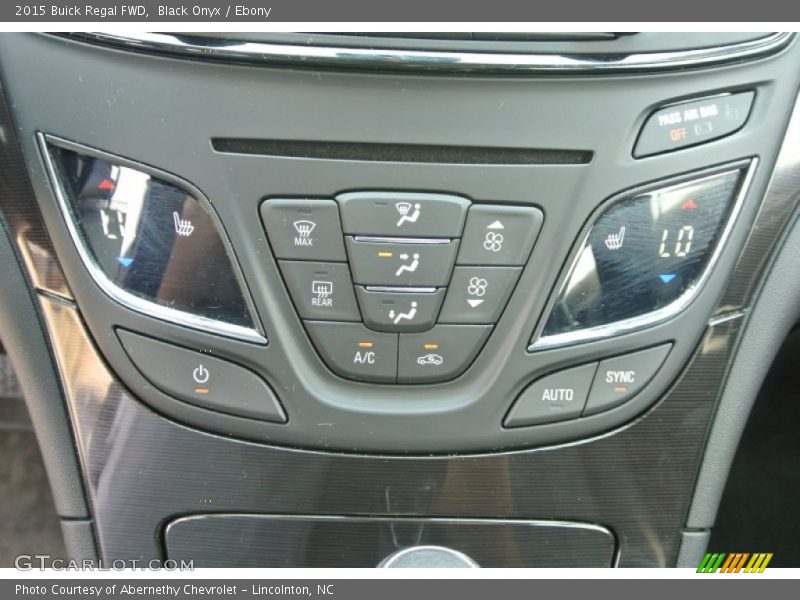 Black Onyx / Ebony 2015 Buick Regal FWD