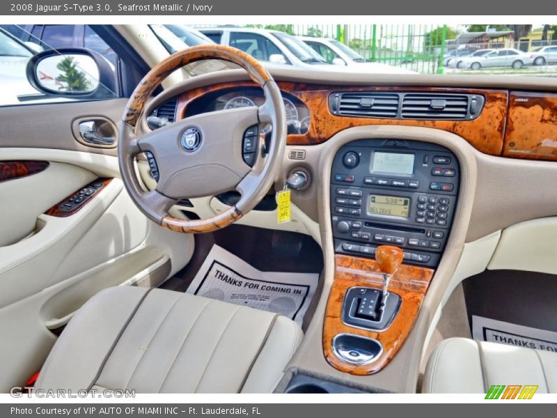 Seafrost Metallic / Ivory 2008 Jaguar S-Type 3.0
