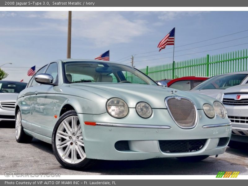 Seafrost Metallic / Ivory 2008 Jaguar S-Type 3.0