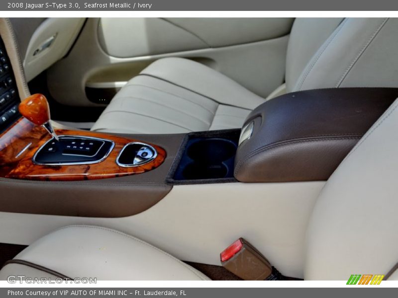 Seafrost Metallic / Ivory 2008 Jaguar S-Type 3.0