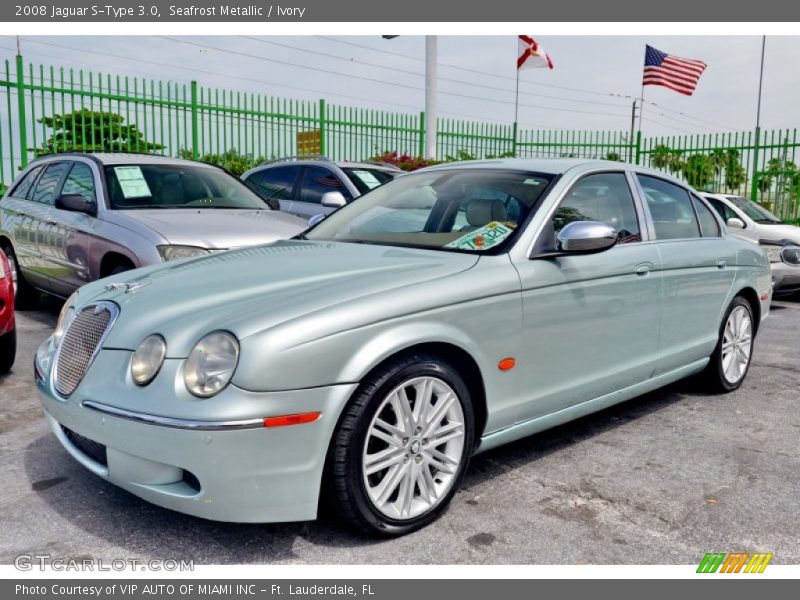 Seafrost Metallic / Ivory 2008 Jaguar S-Type 3.0