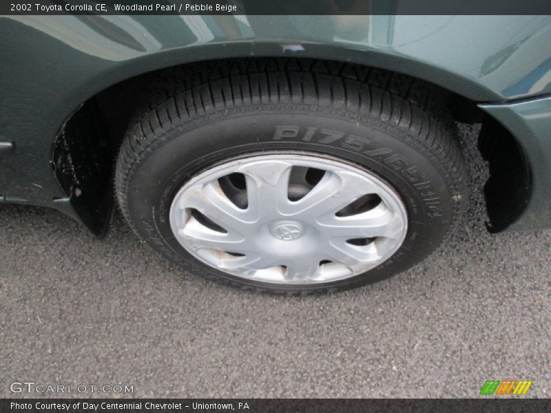 Woodland Pearl / Pebble Beige 2002 Toyota Corolla CE