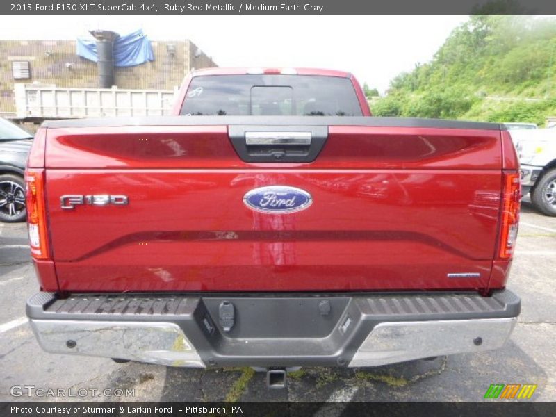 Ruby Red Metallic / Medium Earth Gray 2015 Ford F150 XLT SuperCab 4x4