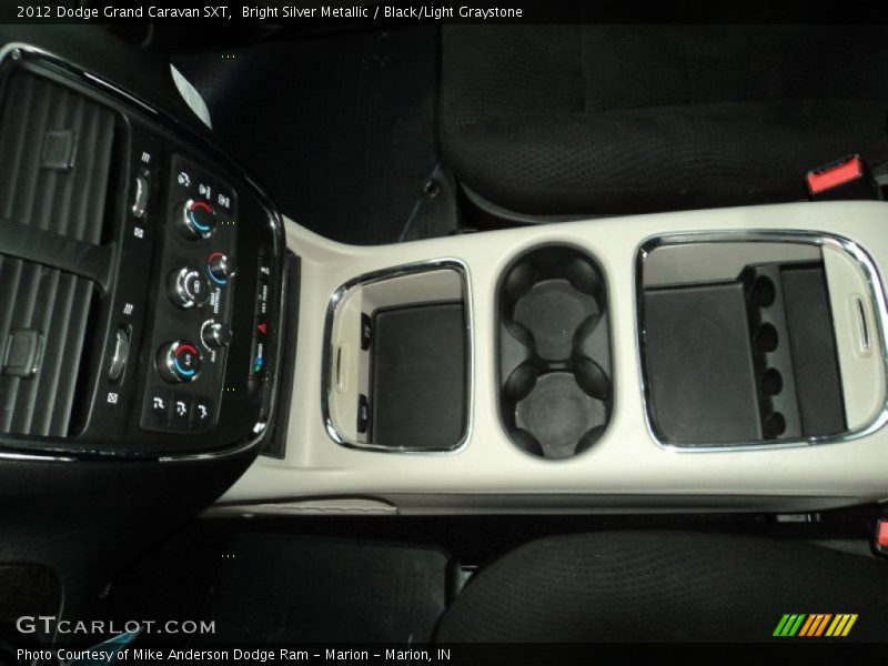 Bright Silver Metallic / Black/Light Graystone 2012 Dodge Grand Caravan SXT