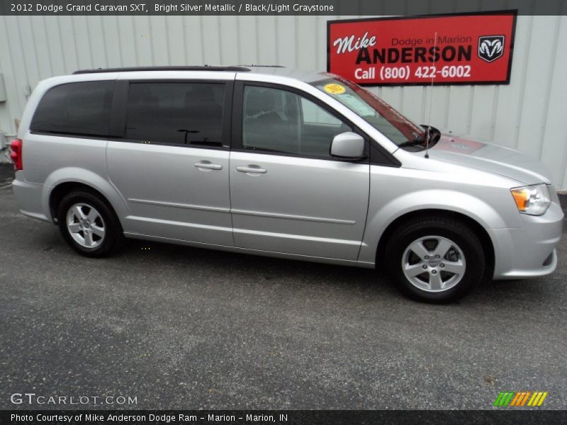 Bright Silver Metallic / Black/Light Graystone 2012 Dodge Grand Caravan SXT