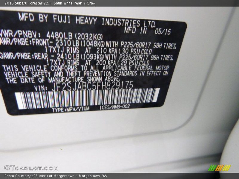 Satin White Pearl / Gray 2015 Subaru Forester 2.5i