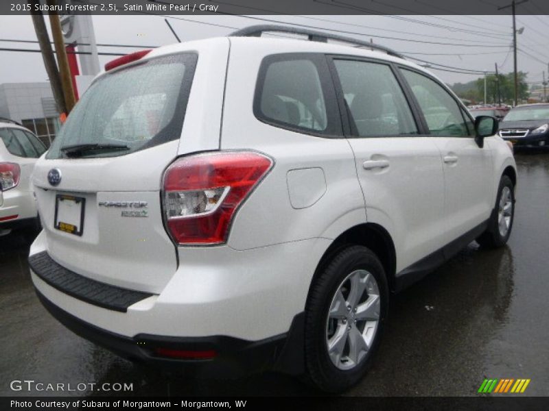 Satin White Pearl / Gray 2015 Subaru Forester 2.5i