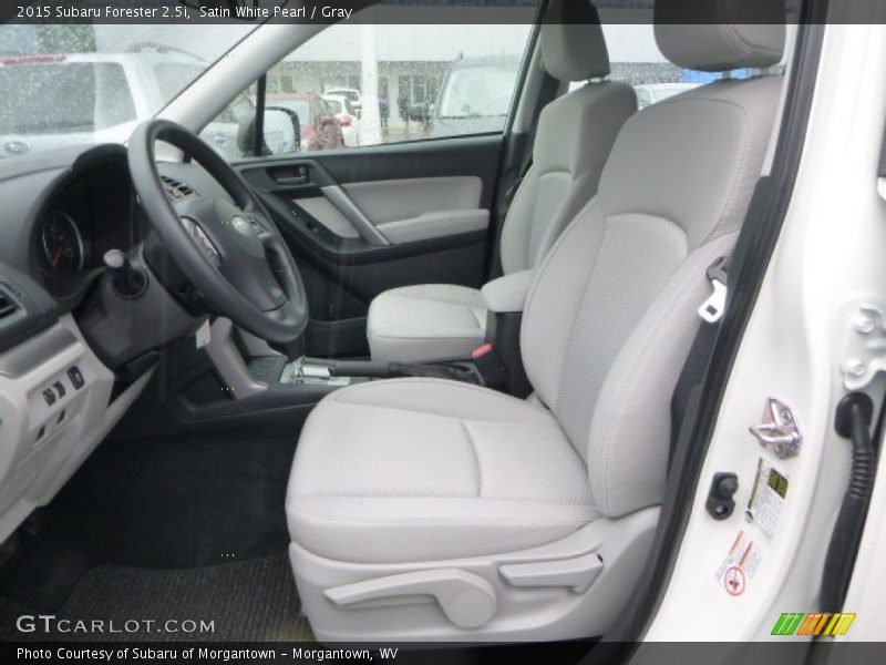 Satin White Pearl / Gray 2015 Subaru Forester 2.5i