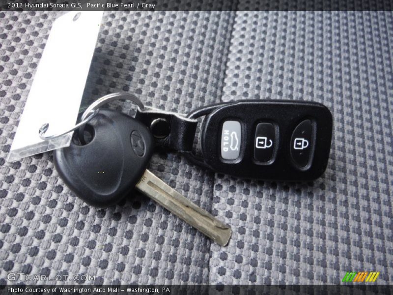 Pacific Blue Pearl / Gray 2012 Hyundai Sonata GLS