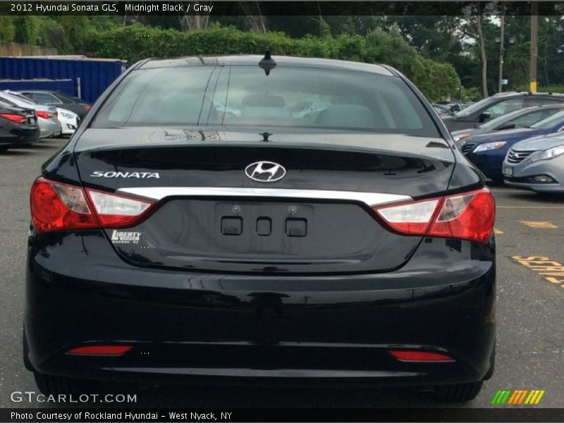 Midnight Black / Gray 2012 Hyundai Sonata GLS