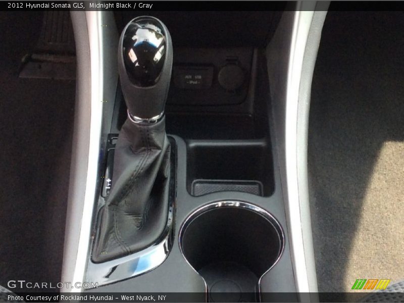 Midnight Black / Gray 2012 Hyundai Sonata GLS
