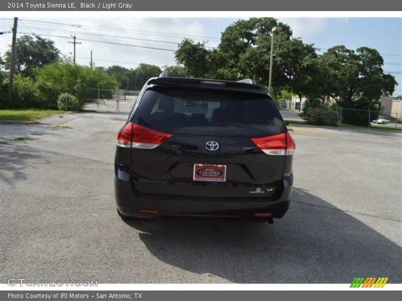 Black / Light Gray 2014 Toyota Sienna LE