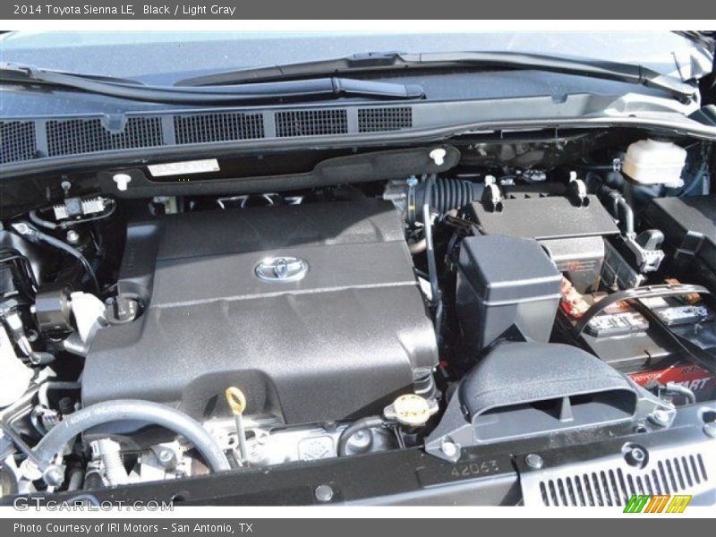 Black / Light Gray 2014 Toyota Sienna LE