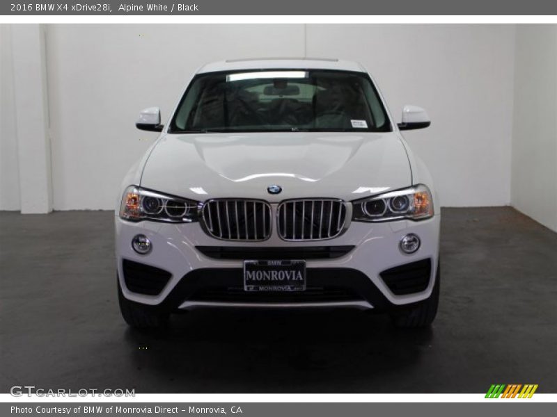 Alpine White / Black 2016 BMW X4 xDrive28i
