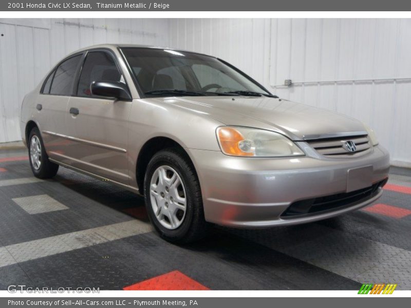 Front 3/4 View of 2001 Civic LX Sedan