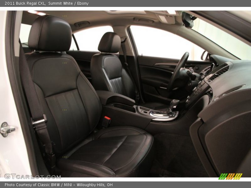 Summit White / Ebony 2011 Buick Regal CXL