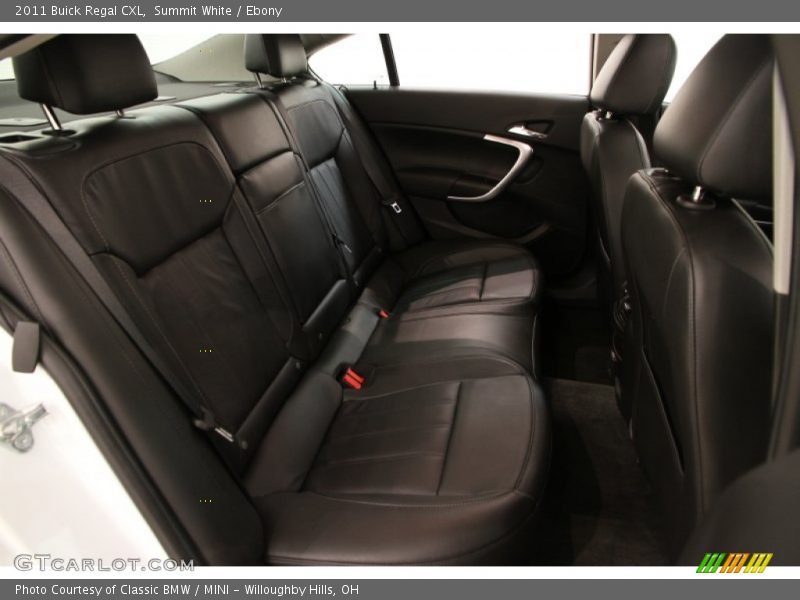 Summit White / Ebony 2011 Buick Regal CXL