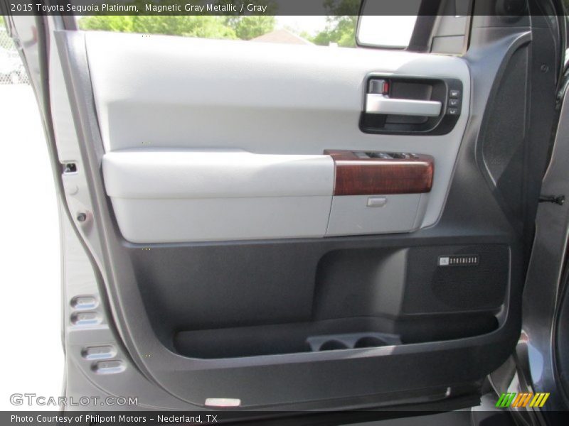 Magnetic Gray Metallic / Gray 2015 Toyota Sequoia Platinum