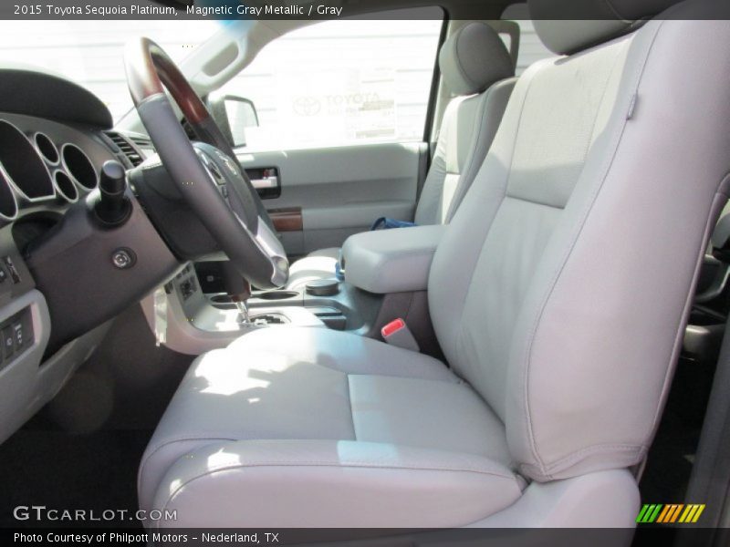 Magnetic Gray Metallic / Gray 2015 Toyota Sequoia Platinum