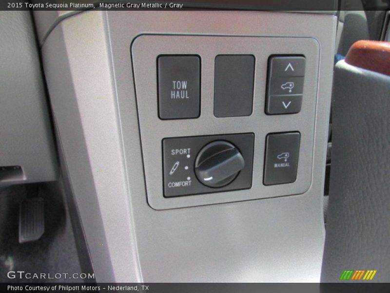 Magnetic Gray Metallic / Gray 2015 Toyota Sequoia Platinum