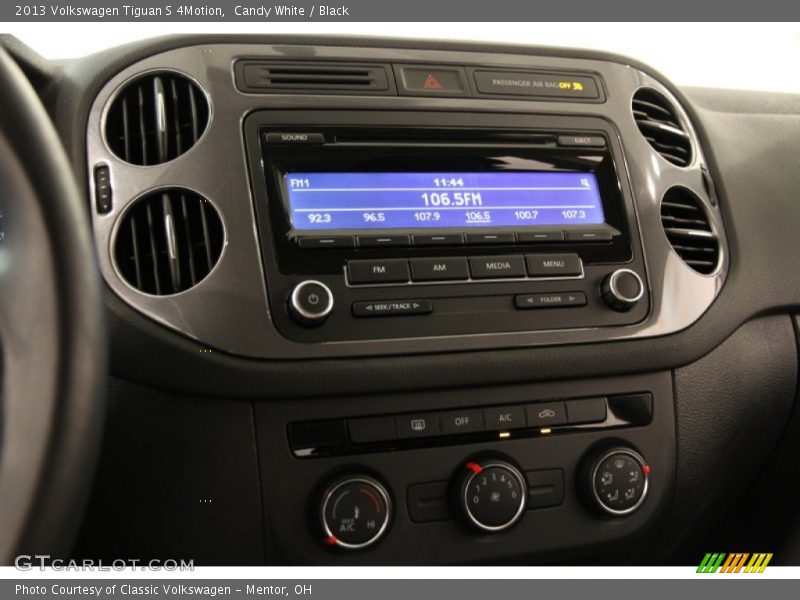 Candy White / Black 2013 Volkswagen Tiguan S 4Motion