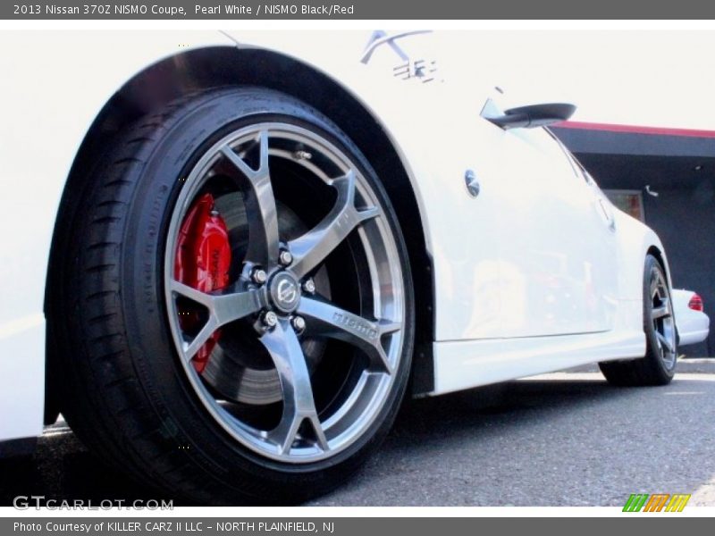Pearl White / NISMO Black/Red 2013 Nissan 370Z NISMO Coupe