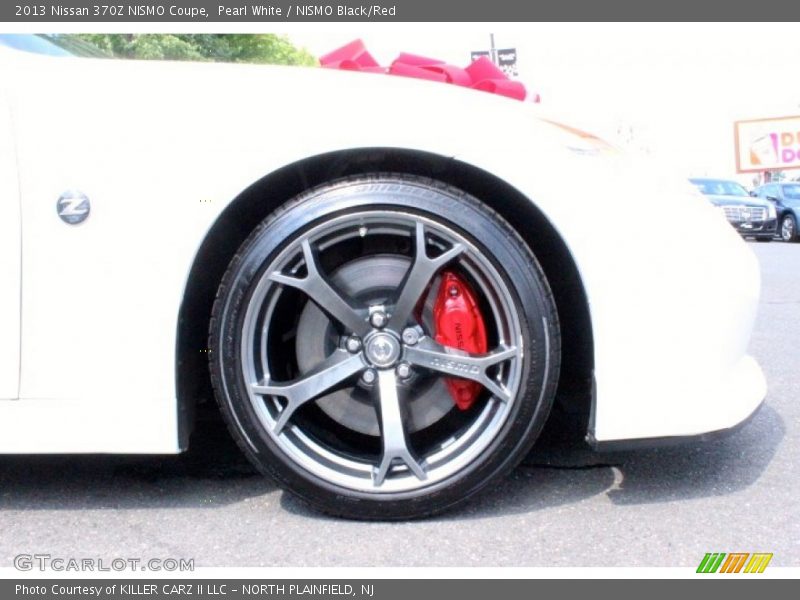 Pearl White / NISMO Black/Red 2013 Nissan 370Z NISMO Coupe
