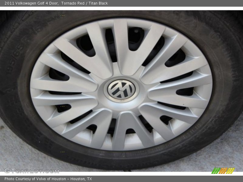 Tornado Red / Titan Black 2011 Volkswagen Golf 4 Door