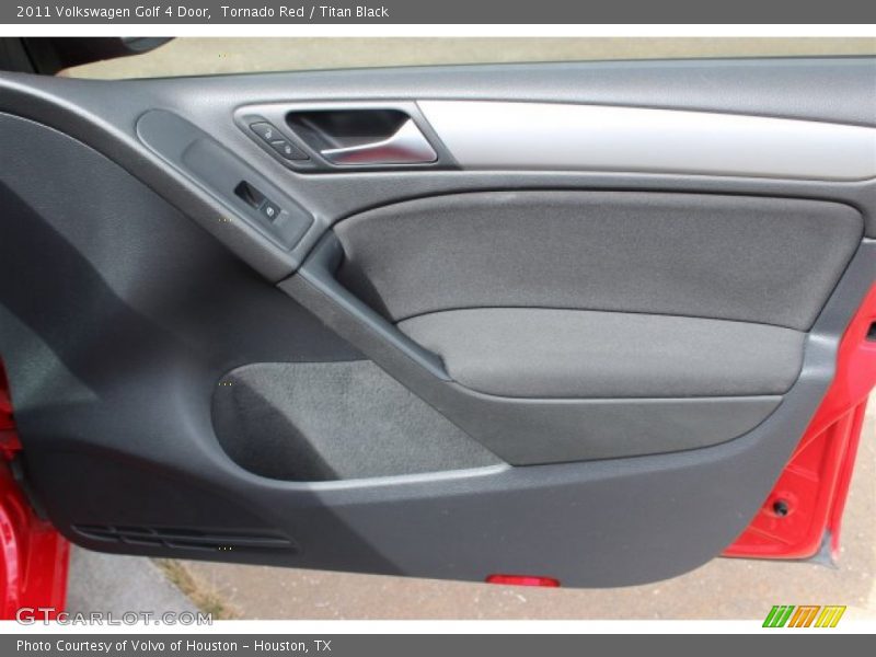 Tornado Red / Titan Black 2011 Volkswagen Golf 4 Door