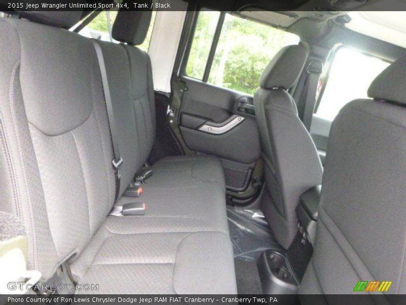 Tank / Black 2015 Jeep Wrangler Unlimited Sport 4x4