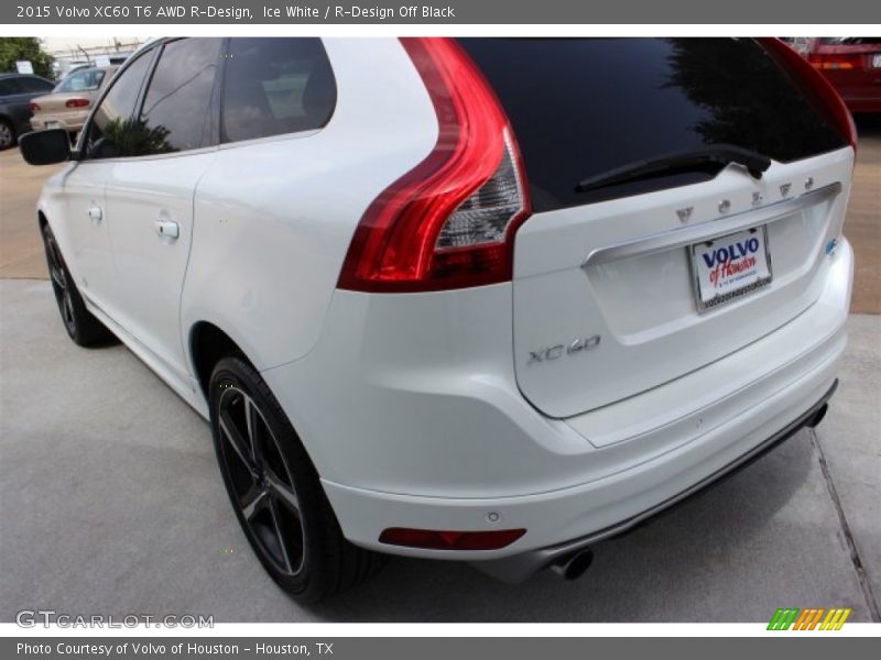 Ice White / R-Design Off Black 2015 Volvo XC60 T6 AWD R-Design