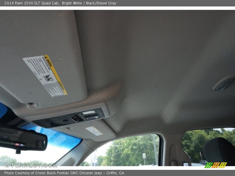Bright White / Black/Diesel Gray 2014 Ram 1500 SLT Quad Cab