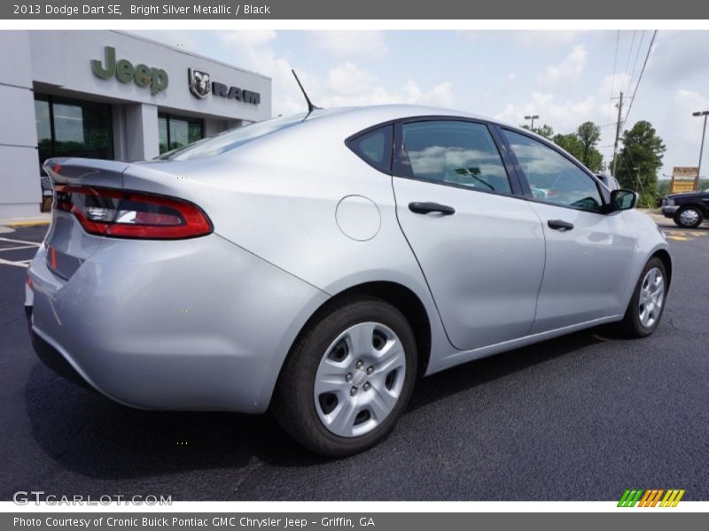 Bright Silver Metallic / Black 2013 Dodge Dart SE
