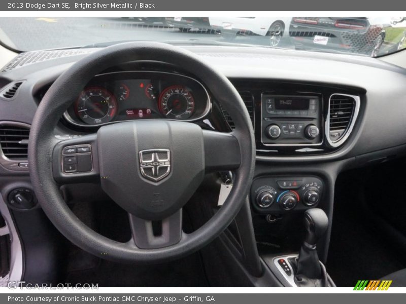 Bright Silver Metallic / Black 2013 Dodge Dart SE