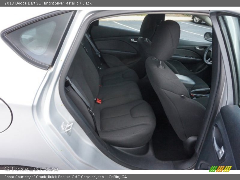 Bright Silver Metallic / Black 2013 Dodge Dart SE