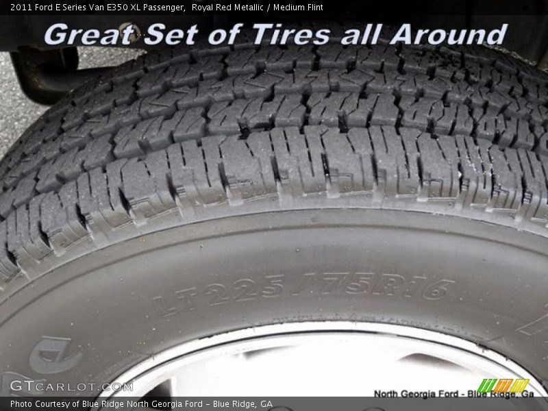 Royal Red Metallic / Medium Flint 2011 Ford E Series Van E350 XL Passenger