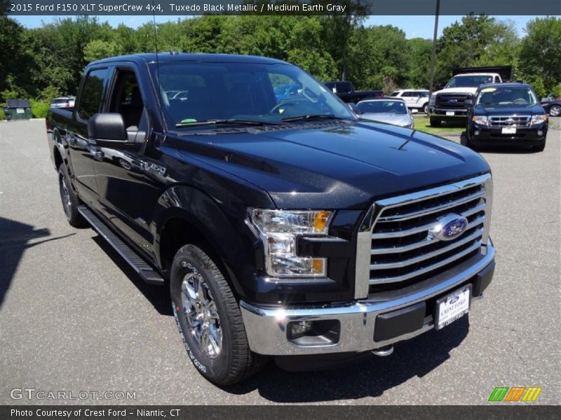 Tuxedo Black Metallic / Medium Earth Gray 2015 Ford F150 XLT SuperCrew 4x4