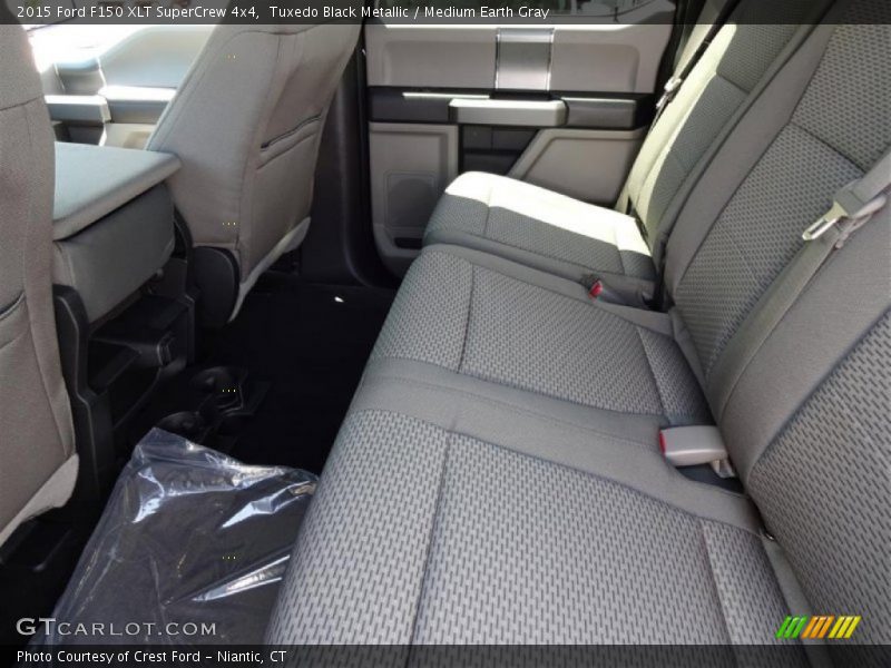 Tuxedo Black Metallic / Medium Earth Gray 2015 Ford F150 XLT SuperCrew 4x4