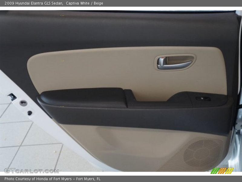 Captiva White / Beige 2009 Hyundai Elantra GLS Sedan