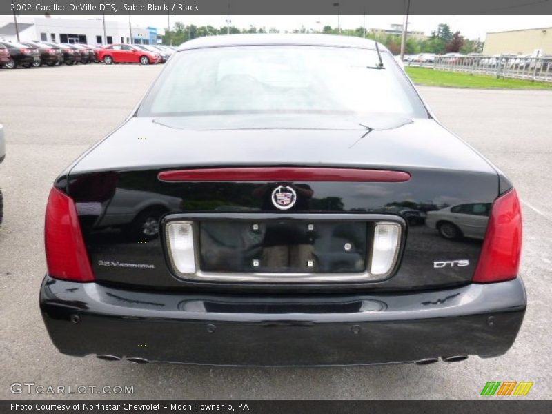 Sable Black / Black 2002 Cadillac DeVille DTS