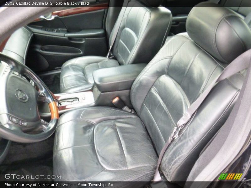 Sable Black / Black 2002 Cadillac DeVille DTS
