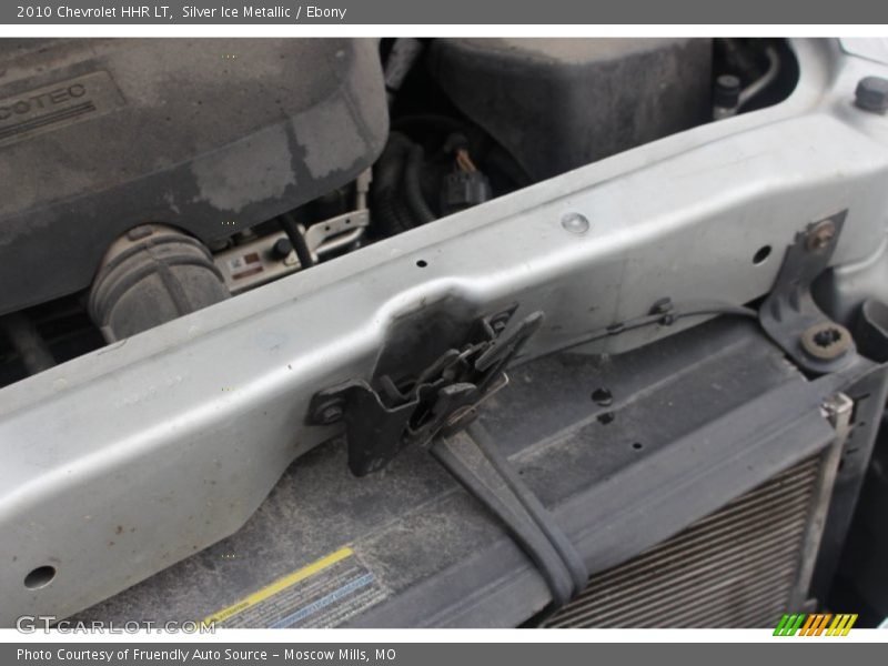 Silver Ice Metallic / Ebony 2010 Chevrolet HHR LT